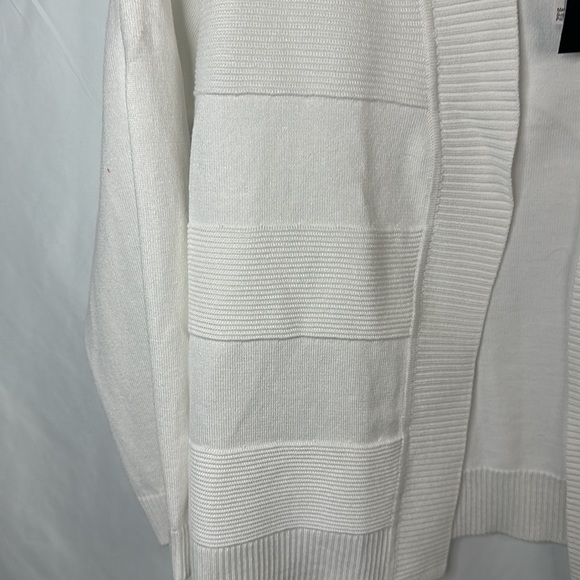 High cut sweater/cardigan - Picture 2 of 4